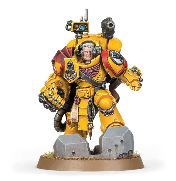 Imperial Fists Tor Garadon Space Marines - Imperial Fists Games Workshop 